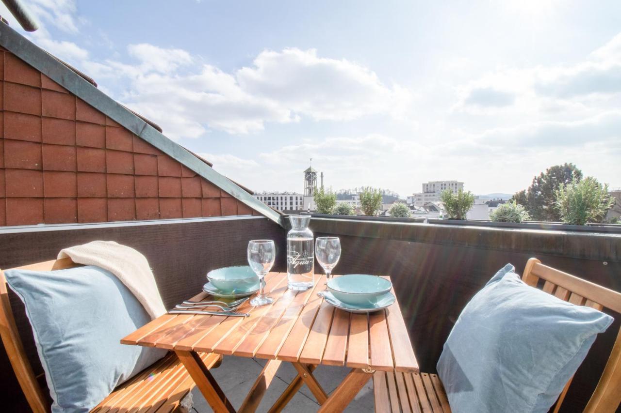 Loewe Apartment Blau Neuhausen Am Rheinfall Exteriör bild